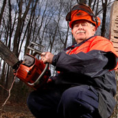 David Hardesty of the West Virginia Division of Forestry conducts a tree felling workshop in Flatwoods, WV.  Portrait Photogrpahy by Alex Wilson.